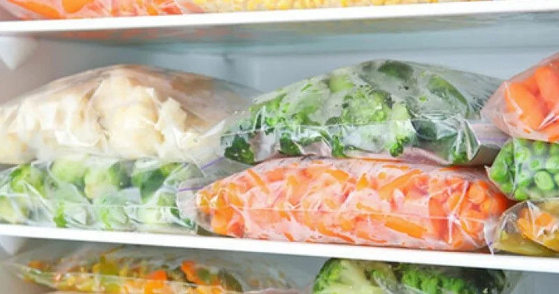 Dondurulmuş hazır qidalarla bağlı XƏBƏRDARLIQ Bu halda zəhərlənməyə səbəb olur