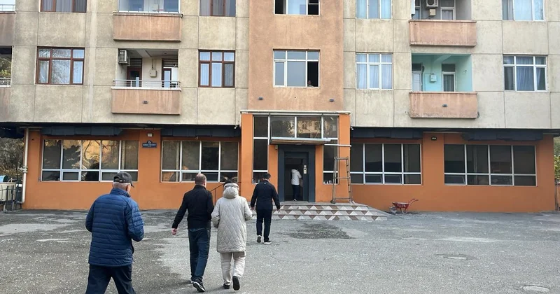 Yasamaldakı binada yanğın olmayıb Hadisə restorana görə baş verib İDDİA FOTO