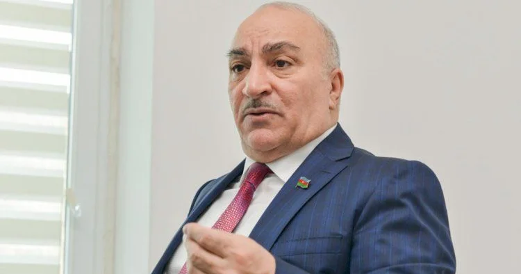 “Şayiə yayırlar ki, Tahir partiyanı pulla satıb”