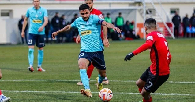 Zirə Qəbələ yə qarşı YENİLƏNİR