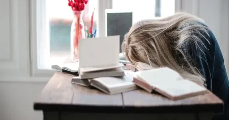 4 saat yatan və yorulmayan insanların sirri bioloqlar şok bir həqiqəti açdılar