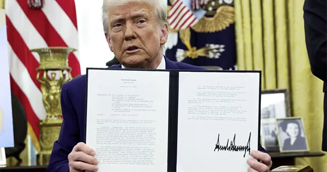 Tramp bu ölkələrdəki səfirləri geri çağırır Siyahı