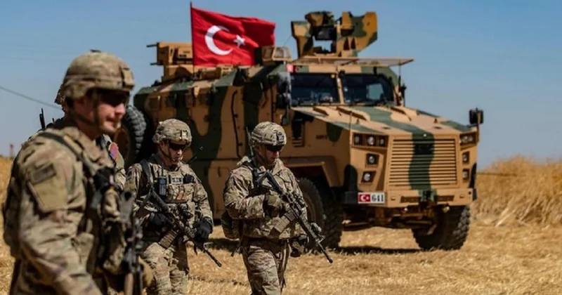 Türk ordusu Hələb yaxınlığında kürd mövqelərini atəşə tutur VİDEO