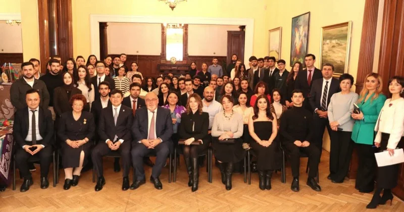 Азербайджан углубляет в Венгрии стратегию с тюркскими диаспорами правительственная трибуна