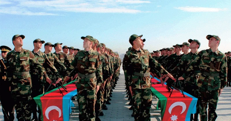 “İndiki vəziyyətdə hərbi xidmət müddəti kifayət qədər optimaldır...”