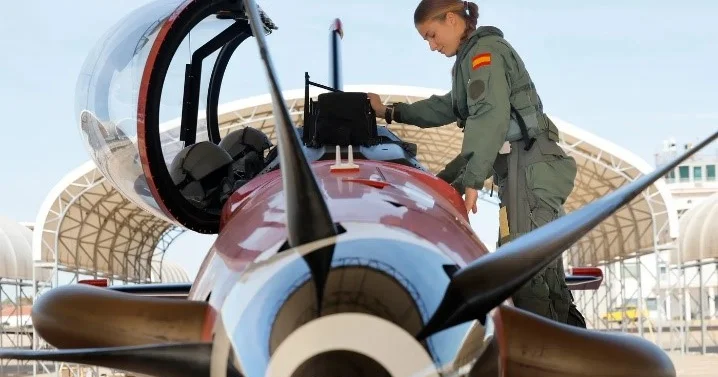 Şahzadə kral ailəsinin ənənəsini pozub