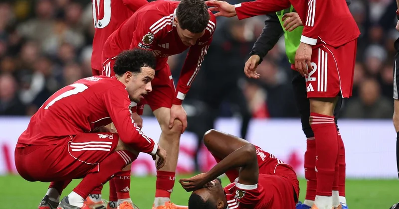 Liverpul un hücumçusu sıradan çıxdı