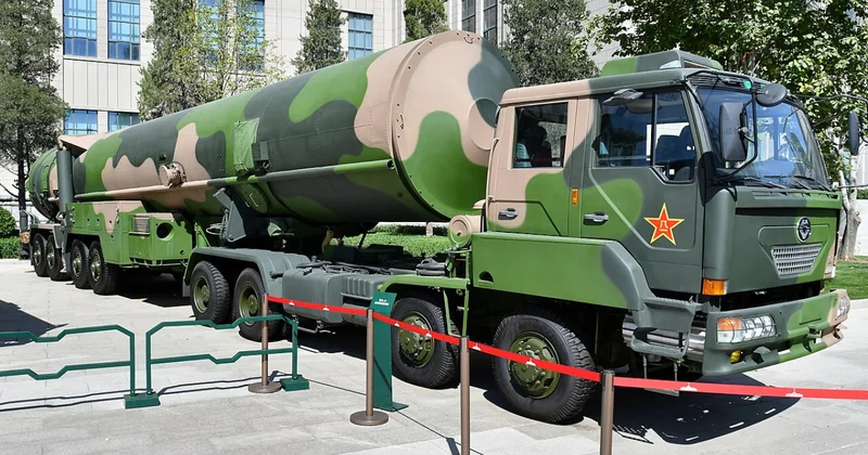 Китай разместил более 100 межконтинентальных баллистических ракет вблизи границы с Монголией