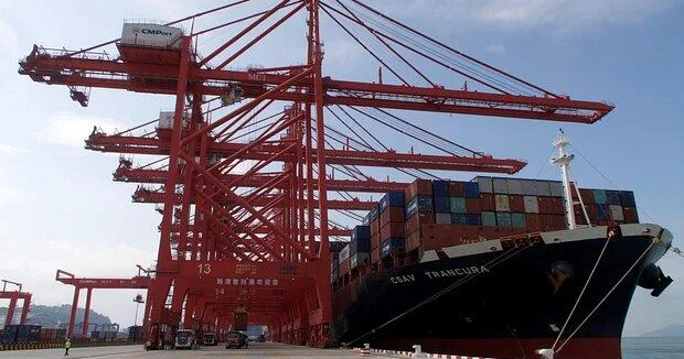 Китай решил усугубить торговую напряженность с Европой