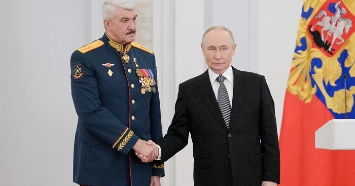 Putinə məruzə edən general polkovnik məhv edildi