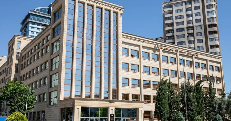 Ekoloq: Şikayət edəcəksiniz, Ekologiya və Təbii Sərvətlər Nazirliyinin nümayəndəsi rüşvət alıb keçəcək” VİDEO