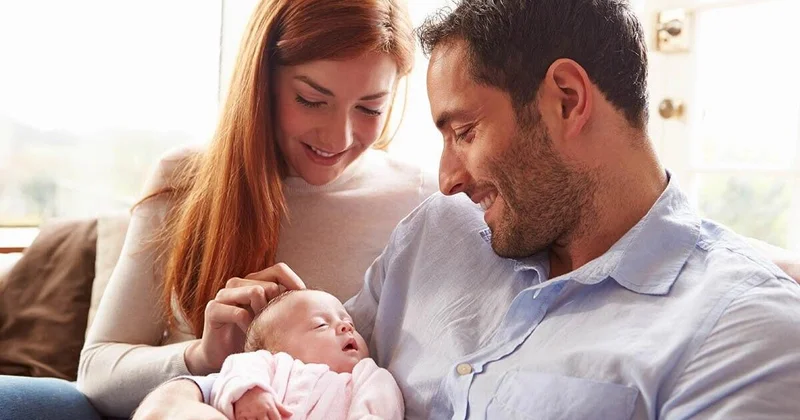 Atalıq məzuniyyətinin müddəti və ödənişi necə hesablanacaq? Vacib DETALLAR