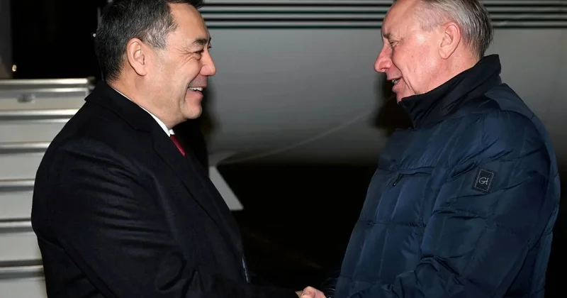 Qırğızıstan Prezidenti Rusiyada səfərdədir