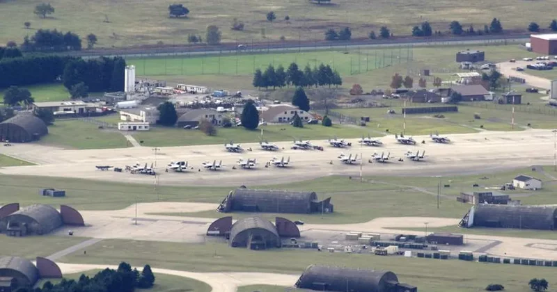Пентагон считает непригодной базу Лейкенхит для размещения ядерного оружия