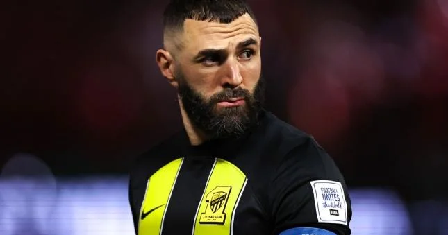 Benzema Pikassonun milyon avroluq tablosunu aldı