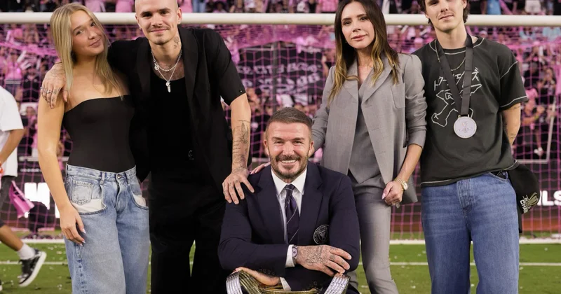 Bekhemin böyük oğlu “Instagram”da ailə üzvlərini bloklayıb