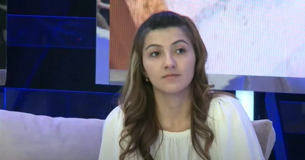 Qayınanasının ölümünə görə efirdə saxlanılan Əfsanə DANIŞDI VİDEO