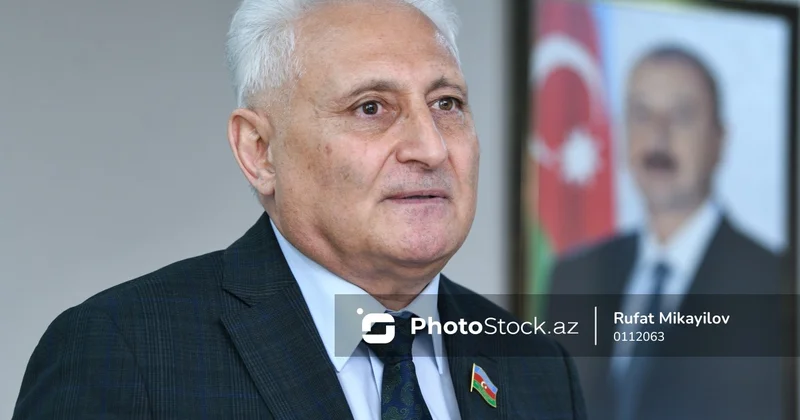 Pezeşkiana mane olanlar: İranda böhran ideoloji təməllərlə bağlıdır