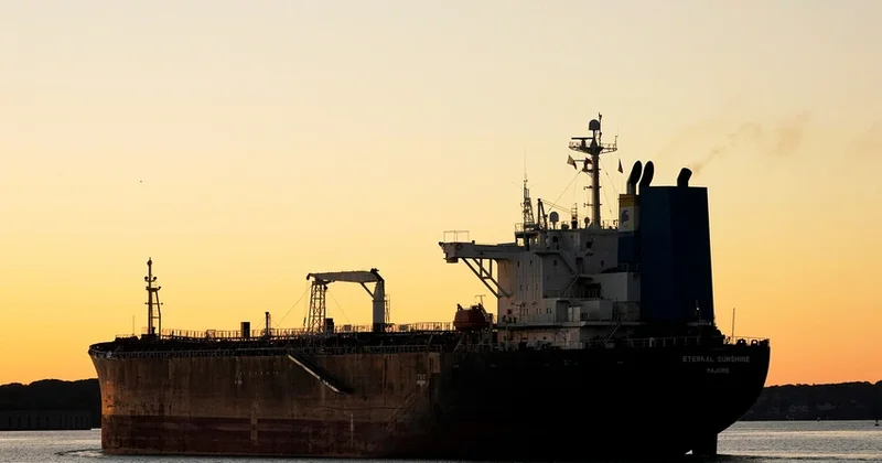 Вице президент Родригес: Танкер Chevron с венесуэльской нефтью отправился в США