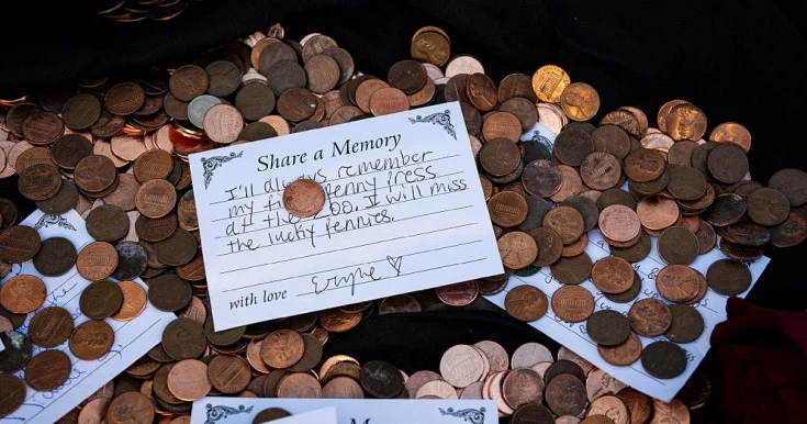 Vaşinqtonda “penni” dəfn olundu Foto