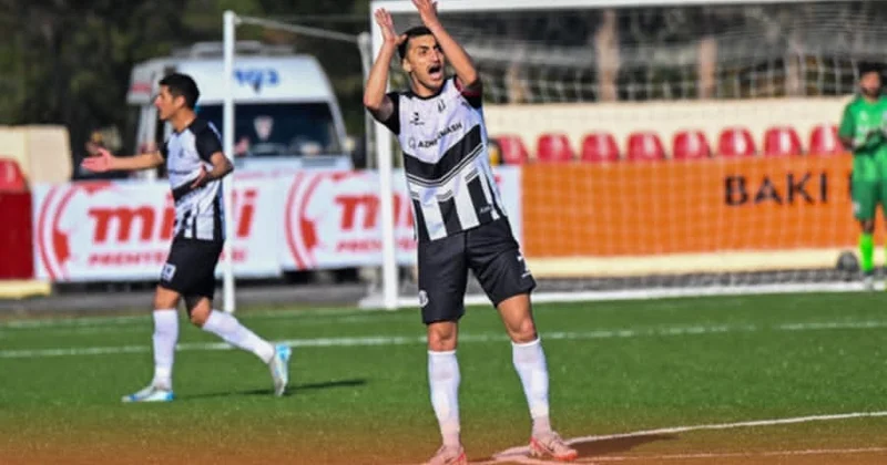 Araz Abdullayev: Son oyunlarda görünür ki, bu komanda ümid verir MÜSAHİBƏ