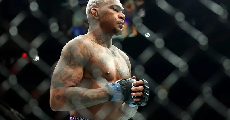 Məğlubedilməz Maykl Morales keçmiş UFC çempionu ilə döyüşə biləcəyini açıqlayıb