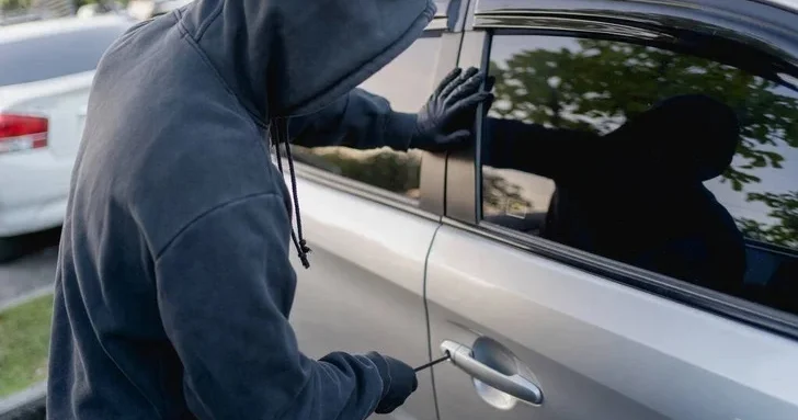 В Баку угнали автомобиль