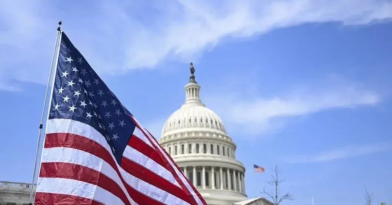 США выплатят по 3000 долларов незаконным мигрантам, которые добровольно покинут страну