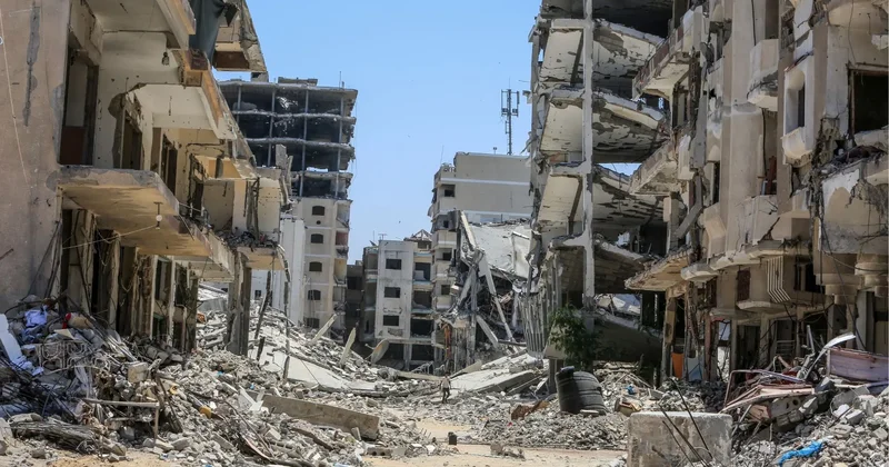 İsrailin Qəzzaya hücumları nəticəsində ölənlərin sayı 70 min 937 oldu