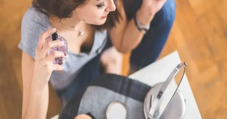 Qış üçün ən yaxşı qadın ətirləri