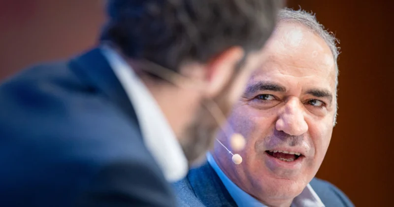 В России требуют арестовать Каспарова