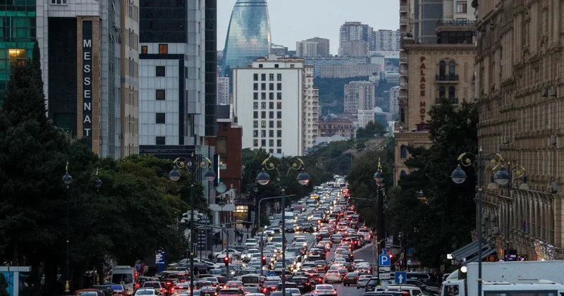 Оптимизация числа такси в Баку один из ключевых инструментов снижения заторов на дорогах