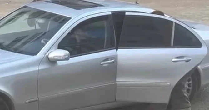 Masazırda dəhşət Gənc qızı maşına basıb qaçırdılar ANBAAN VİDEO