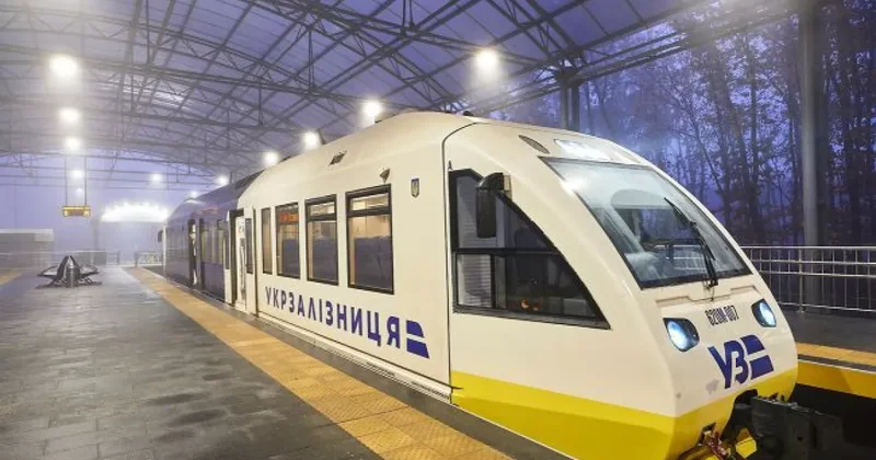 В Житомирской области поезд сошел с рельсов: есть пострадавшие