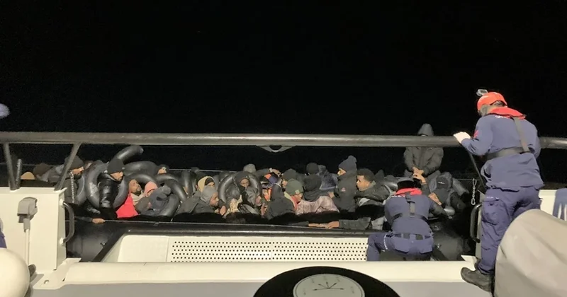 У берегов Турции задержаны 62 нелегальных мигранта