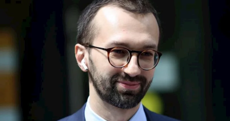 Zelenskinin ofis rəhbərinin müşaviri də vəzifəsindən azad edildi