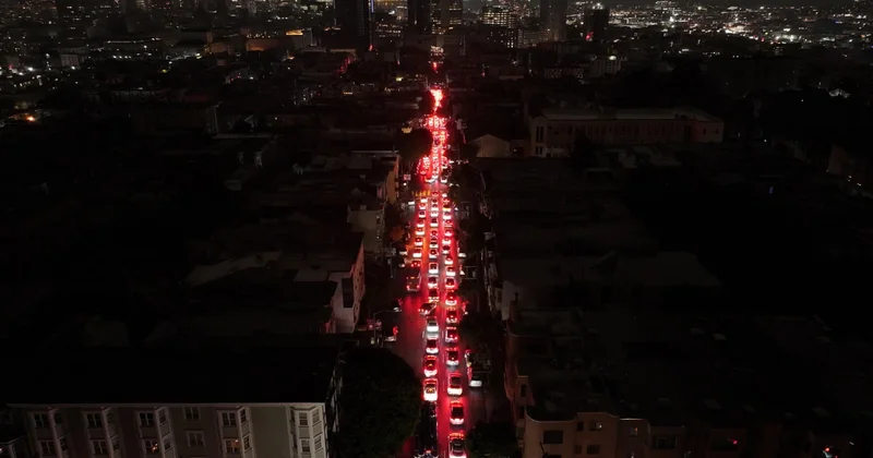 Сан Франциско во тьме… А в Брюсселе собирают картошку объектив