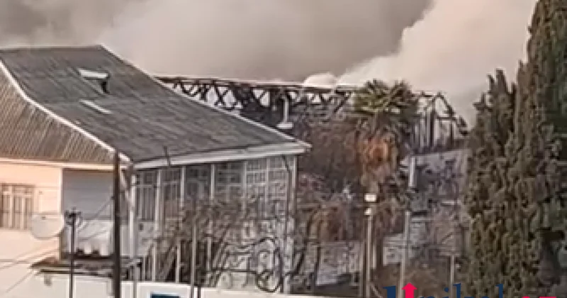 Göyçayda iki ev yanır VİDEO