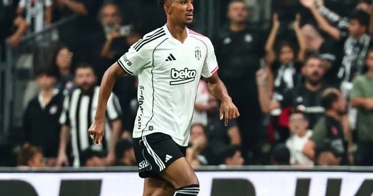 Beşiktaş ın müdafiəçisi Almaniyaya qayıda bilər