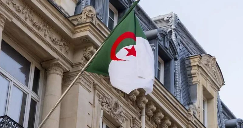 Fransa müstəmləkəçiliyi cinayət kimi tanına bilər