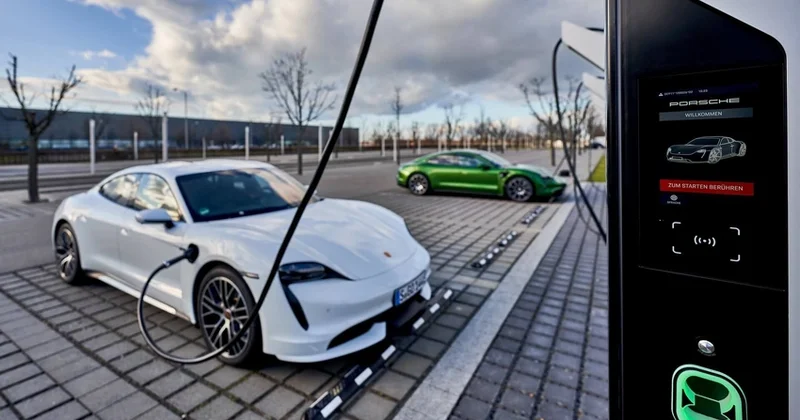 Porsche закроет сеть зарядных станций для электромобилей в Китае