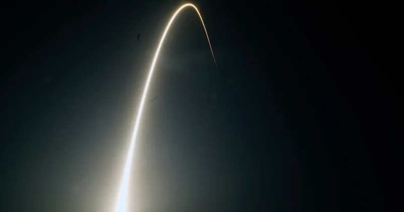 KİV: Rusiya Starlink peyklərini vurmaq üçün kosmik silah hazırlayır