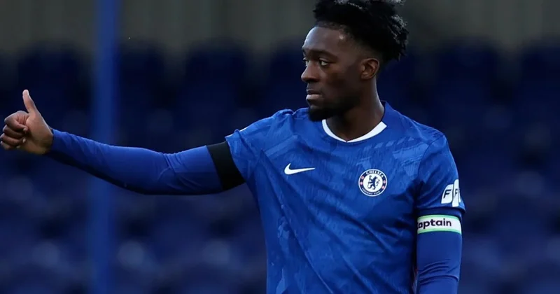 “Çelsi”də möhkəmlənə bilməyən müdafiəçinin “Milan”a keçidi gözlənilir