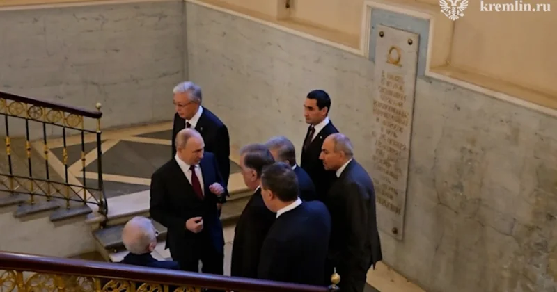 MDB liderləri Ermitajda VİDEO