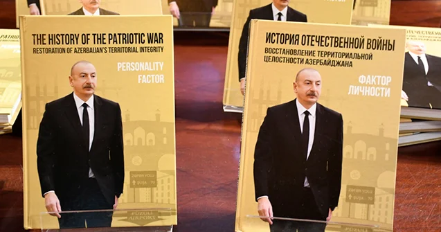 Bu kitabın ingilis və rus dillərində nəşrlərinin təqdimatı keçirildi FOTOLAR