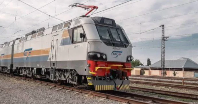 Azərbaycan və Türkiyə ilə dəmir yolu əlaqəsi ətrafında fəal siyasi proseslər gedir Paşinyan