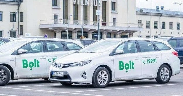 “Bolt”dan bir dəfə istifadə edəndə kartdan 2 dəfə pul çıxır?