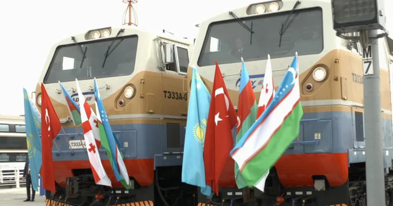 Bakı Tbilisi Kars dəmir yolu istifadəyə hazırdır