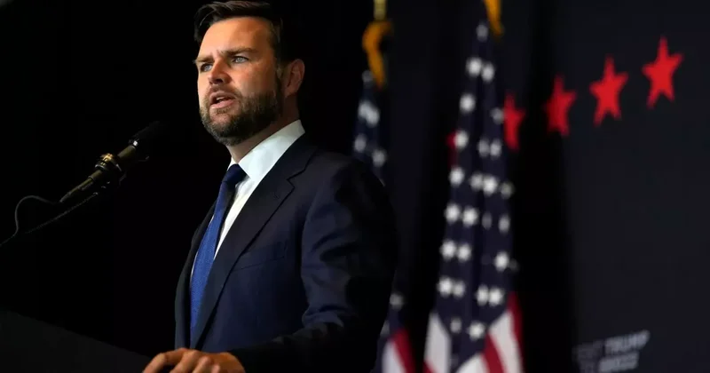 Вэнс: Украина частично смиряется с потерей Донбасса