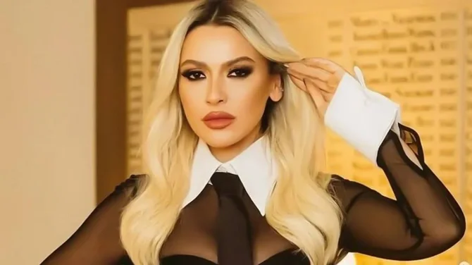 Hadise ona Tərbiyəsiz və görməmiş deyən aparıcıları məhkəməyə verdi Xəbər saytı Son xəbərlər və Hadisələr